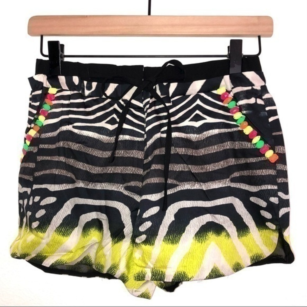 NEW LINE AND DOT BLACK WHITE YELLOW ZEBRA PRINT SHORTS WITH NEON GEMS SMALL NWT